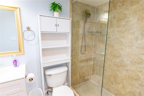 Condominio en alquiler en Clearwater, Florida, 2 dormitorios, 78.5 m2 № 2106065 - foto 13