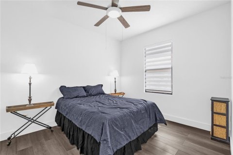 Casa en venta en Orlando, Florida, 3 dormitorios, 184.41 m2 № 1837663 - foto 18