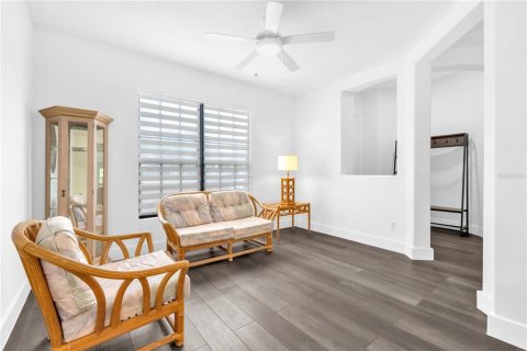 Casa en venta en Orlando, Florida, 3 dormitorios, 184.41 m2 № 1837663 - foto 4