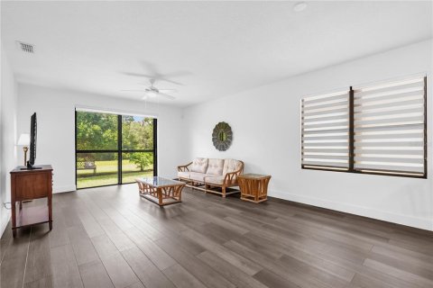 Casa en venta en Orlando, Florida, 3 dormitorios, 184.41 m2 № 1837663 - foto 8