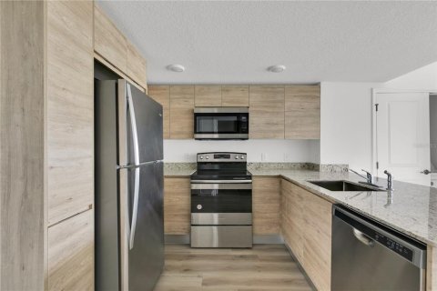 Condo in Orlando, Florida, 3 bedrooms  № 1856606 - photo 16