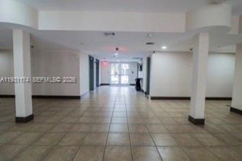 Copropriété à louer à Cutler Bay, Floride: 2 chambres, 75.16 m2 № 1996614 - photo 14