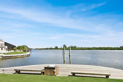 Condo in Sarasota, Florida, 2 bedrooms  № 842601 - photo 17