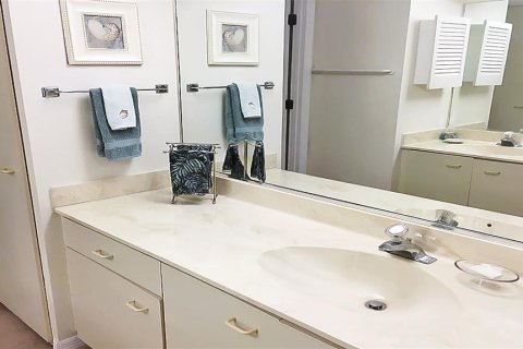 Снять в аренду кондоминиум в Сарасота, Флорида 2 спальни, 118.91м2, № 842601 - фото 8