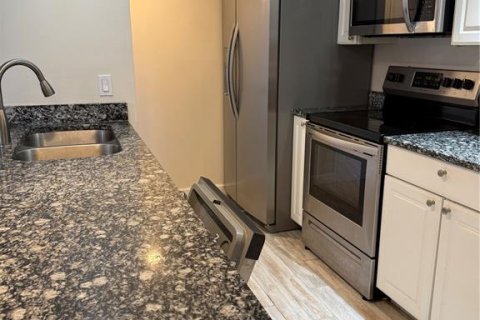 Купить таунхаус в Сарасота, Флорида 9 комнат, 130.81м2, № 1622221 - фото 6