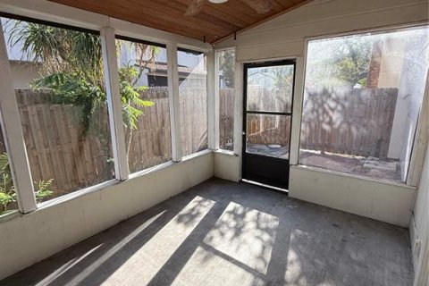 Купить таунхаус в Сарасота, Флорида 9 комнат, 130.81м2, № 1622221 - фото 17