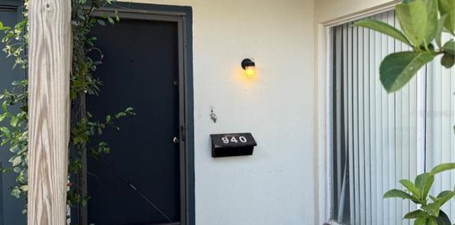 Touwnhouse à Sarasota, Floride 3 chambres, 130.81 m2 № 1622221