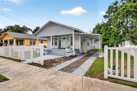 Villa ou maison à vendre à Tampa, Floride: 3 chambres, 102.56 m2 № 2359096 - photo 3