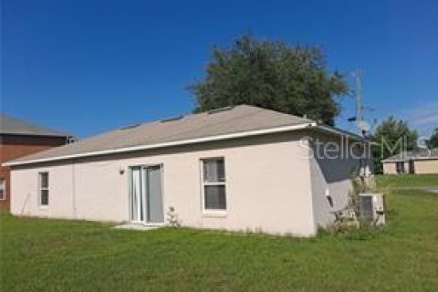 Casa en alquiler en Poinciana, Florida, 3 dormitorios, 108.23 m2 № 1828663 - foto 2