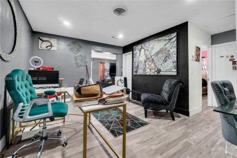 Villa ou maison à vendre à Fort Lauderdale, Floride: 3 chambres, 122.17 m2 № 2395372 - photo 11