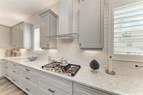 House in Sarasota, Florida 4 bedrooms, 325.16 sq.m. № 1640880 - photo 19