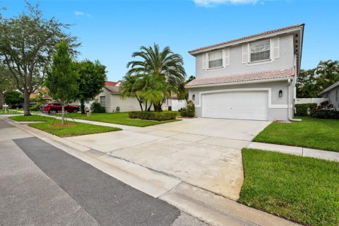 Casa en venta en Miramar, Florida, 4 dormitorios, 242.29 m2 № 1946651 - foto 2