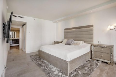 Condominio en venta en Aventura, Florida, 2 dormitorios, 139.35 m2 № 1969427 - foto 9