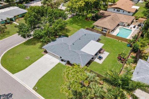 Villa ou maison à louer à Bradenton, Floride: 3 chambres, 163.69 m2 № 2211823 - photo 30