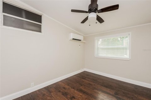 Casa en alquiler en Kissimmee, Florida, 4 dormitorios, 113.06 m2 № 1843062 - foto 10