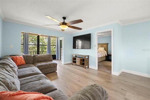 Condominio en venta en Tarpon Springs, Florida, 2 dormitorios, 104.33 m2 № 1902999 - foto 5