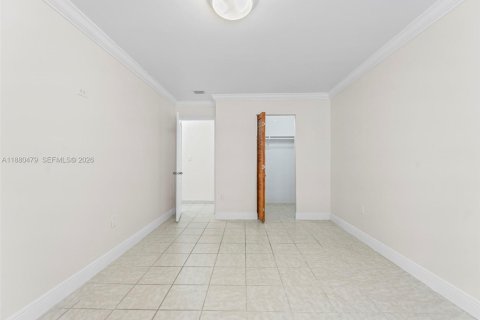 Adosado en alquiler en Miami, Florida, 2 dormitorios, 95.69 m2 № 1945780 - foto 17