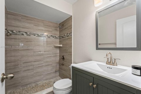 Adosado en alquiler en Miami, Florida, 2 dormitorios, 95.69 m2 № 1945780 - foto 15