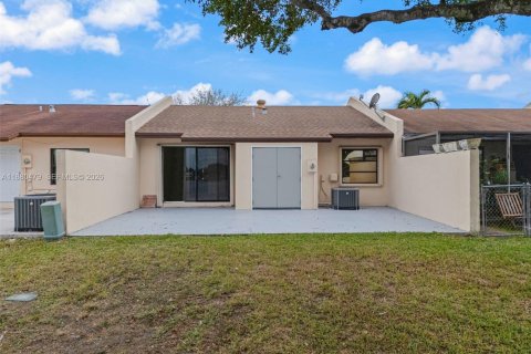 Adosado en alquiler en Miami, Florida, 2 dormitorios, 95.69 m2 № 1945780 - foto 23