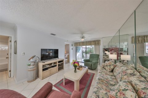 Купить кондоминиум в Семинол, Флорида 6 комнат, 80.36м2, № 1723807 - фото 10
