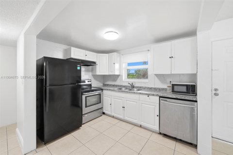 Condominio en venta en Miami, Florida, 2 dormitorios, 139.54 m2 № 2056334 - foto 7