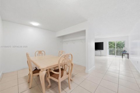 Condominio en venta en Miami, Florida, 2 dormitorios, 139.54 m2 № 2056334 - foto 5
