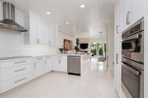Touwnhouse à vendre à Tierra Verde, Floride: 2 chambres, 162.58 m2 № 1901863 - photo 13