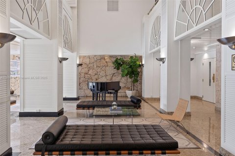Copropriété à louer à Miami, Floride: 2 chambres, 122.26 m2 № 1928714 - photo 21