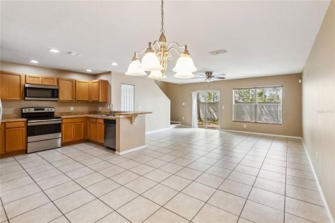 Townhouse in Kissimmee, Florida 3 bedrooms, 145.11 sq.m. № 1670204 - photo 8