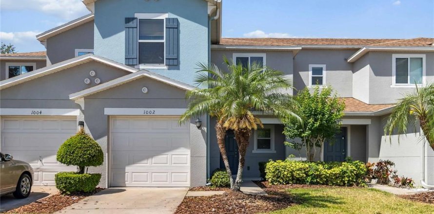Townhouse in Kissimmee, Florida 3 bedrooms, 145.11 sq.m. № 1670204