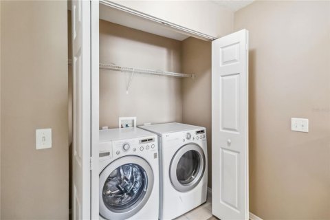 Townhouse in Kissimmee, Florida 3 bedrooms, 145.11 sq.m. № 1670204 - photo 24