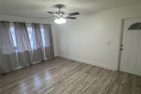 Copropriété à louer à Lauderhill, Floride: 3 chambres, 125.42 m2 № 1941646 - photo 23