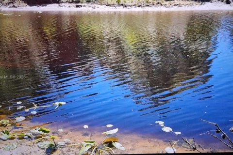 Propiedad comercial en venta en Ocala, Florida № 1981922 - foto 1