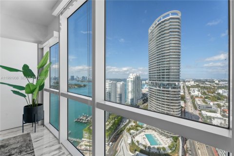 Condominio en venta en Miami Beach, Florida, 1 dormitorio, 79.06 m2 № 2024794 - foto 7