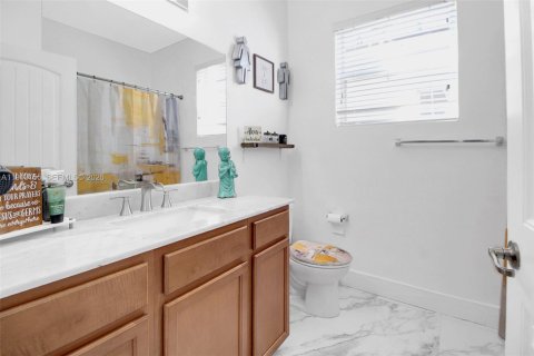 Купить виллу или дом в Хомстед, Флорида 5 спален, 263.38м2, № 2024214 - фото 16