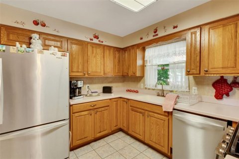 House in Lakeland, Florida 4 bedrooms, 132.94 sq.m. № 1642461 - photo 7