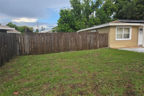 Casa en venta en Sarasota, Florida, 3 dormitorios, 120.68 m2 № 2224643 - foto 4