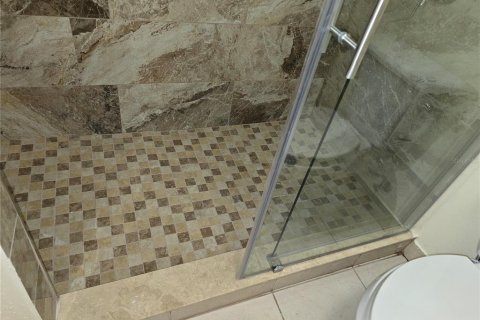 Casa en venta en Sarasota, Florida, 3 dormitorios, 120.68 m2 № 2224643 - foto 29