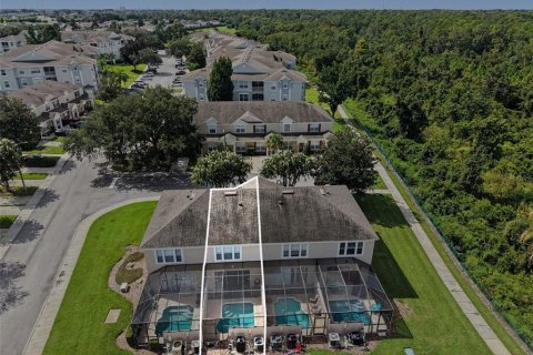 Touwnhouse à vendre à Kissimmee, Floride: 3 chambres, 133.78 m2 № 2324707 - photo 15