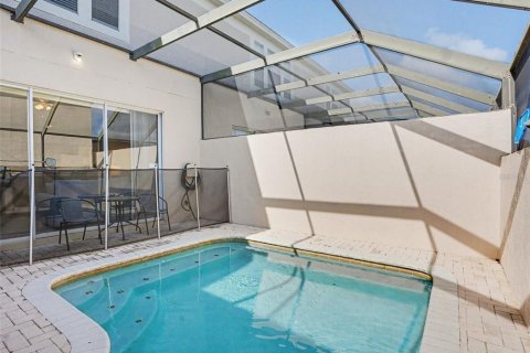 Touwnhouse à vendre à Kissimmee, Floride: 3 chambres, 133.78 m2 № 2324707 - photo 23