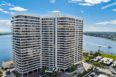 Condo à North Palm Beach, Floride, 3 chambres  № 2326537