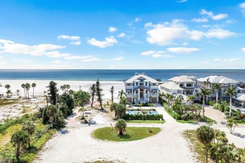 Terrain à Fort Myers Beach, Floride № 2098895