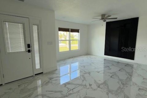House in Kissimmee, Florida 3 bedrooms, 122.63 sq.m. № 2425500 - photo 4