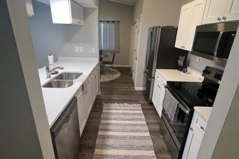 Villa ou maison à louer à Palm Harbor, Floride: 3 chambres, 130.99 m2 № 2386419 - photo 6