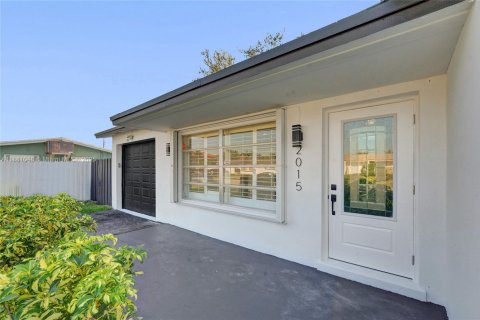 Casa en venta en Hollywood, Florida, 3 dormitorios № 1922389 - foto 4