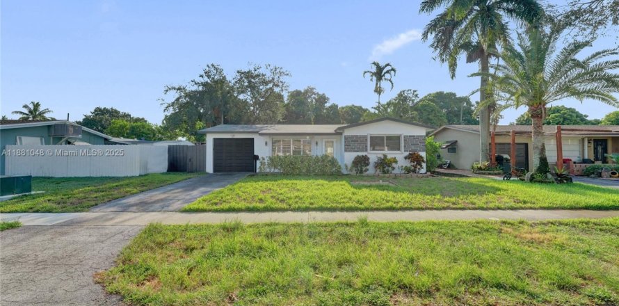 Casa en Hollywood, Florida 3 dormitorios № 1922389