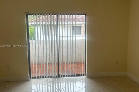 Снять в аренду кондоминиум в Корал-Спрингс, Флорида 1 спальня, 66.89м2, № 2066762 - фото 12