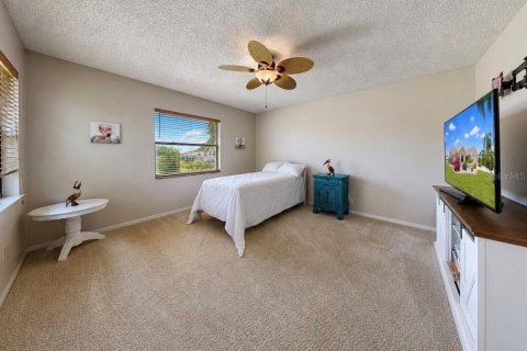Dúplex en venta en Sun City Center, Florida, 2 dormitorios, 145.67 m2 № 2097100 - foto 15