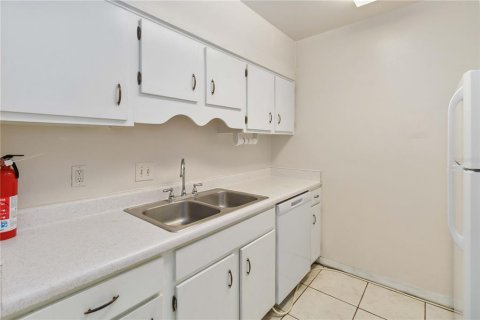 Copropriété à louer à Winter Park, Floride: 1 chambre, 59.92 m2 № 2095751 - photo 14