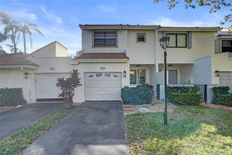 Купить таунхаус в Авентура, Флорида 2 спальни, 127.83м2, № 2003829 - фото 5